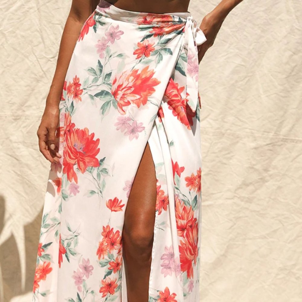 Lulu's Bloom with a View Skirt